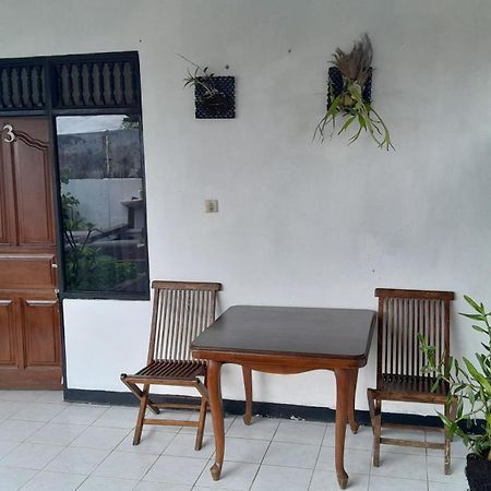 Bukit Kembar Ecotourism Hotel Gitgit Екстериор снимка