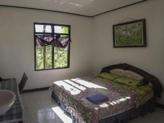 Bukit Kembar Ecotourism Hotel Gitgit Екстериор снимка